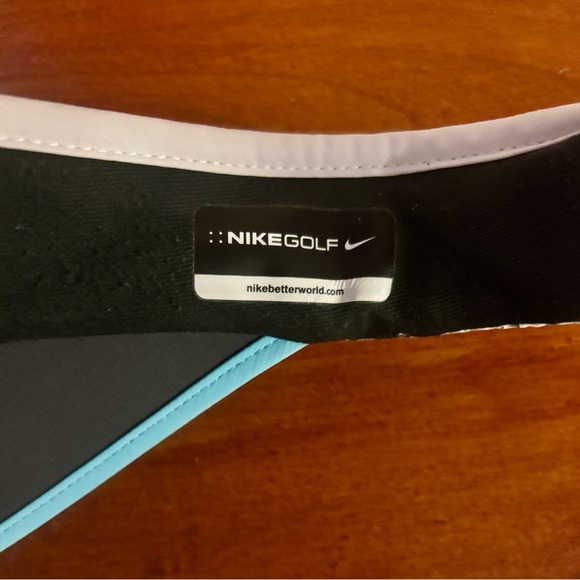 Nike Men’s Visor - Golf  Swoosh Visor - Picture 4 of 4